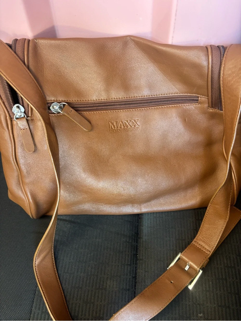 Maxx New York shoulder bag 💼